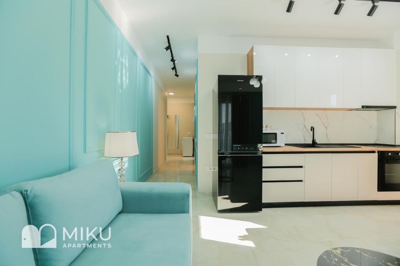 Miku Apartment - Bright 1 Bedroom Apartment At Olympic Residence Tirana Esterno foto